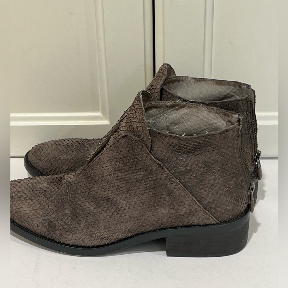Eileen Fisher Tuck Bootie - Size 7 - Sueded Snakeskin